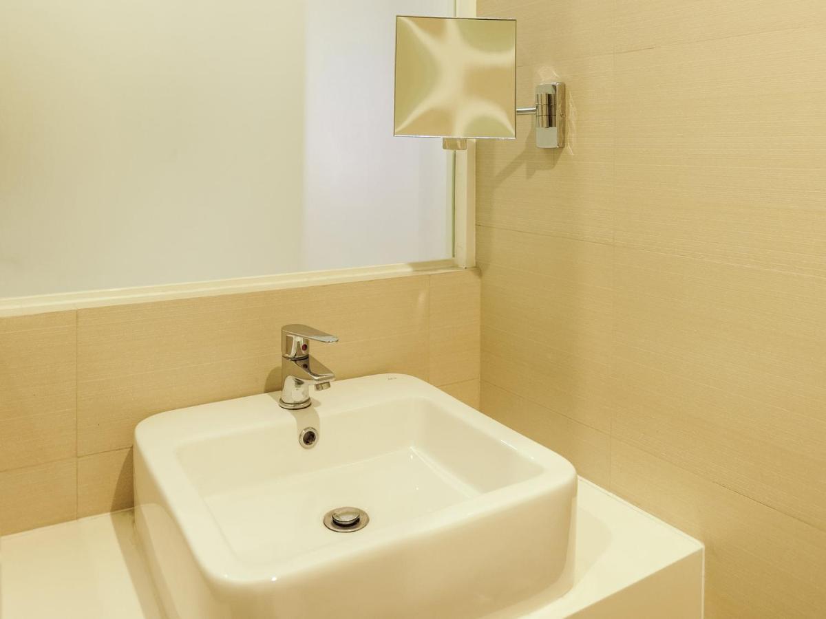 Go Hotels Manila Airport Road Paranaque City Екстериор снимка