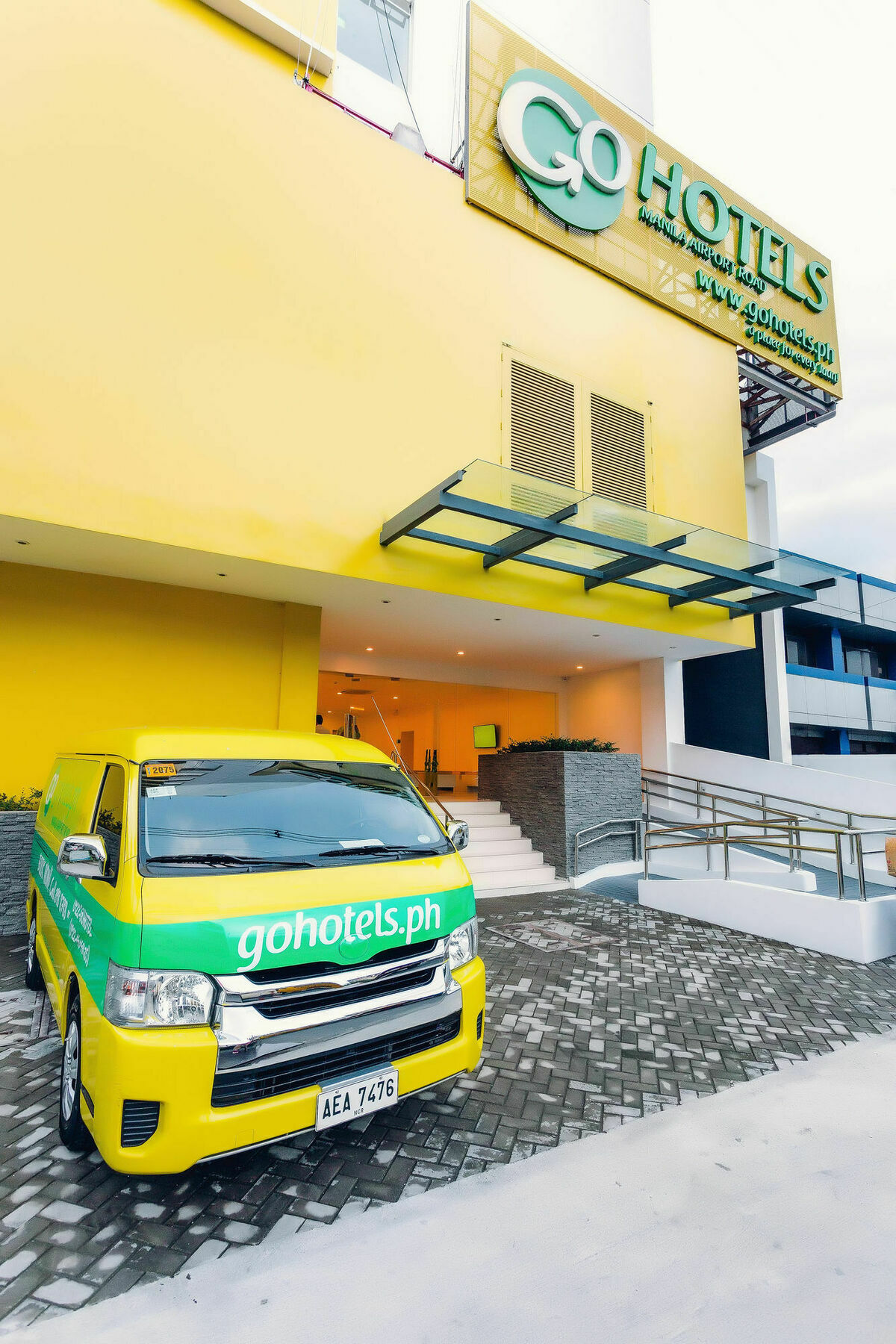 Go Hotels Manila Airport Road Paranaque City Екстериор снимка